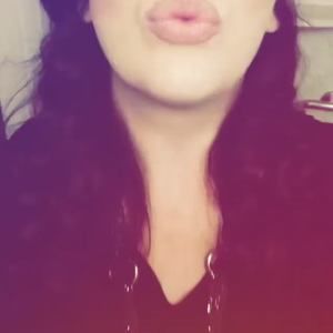 Meet your Posher, Tiffeni